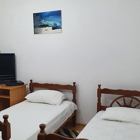 Guesthouse Sinani Улцинь Экстерьер фото