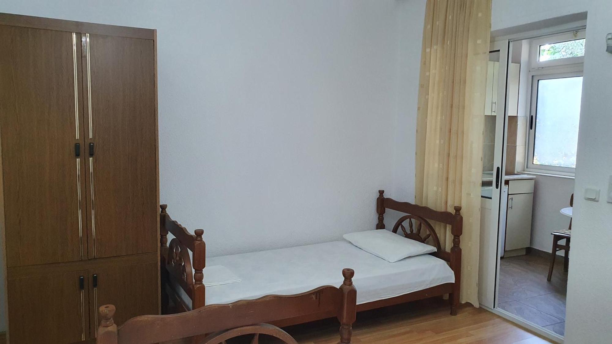 Guesthouse Sinani Улцинь Экстерьер фото