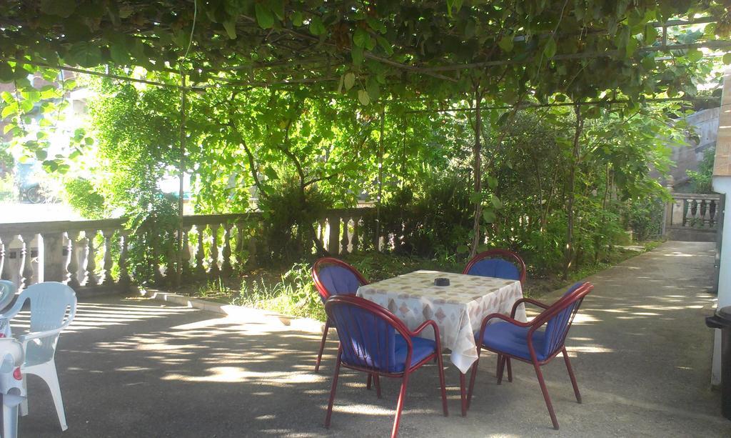 Guesthouse Sinani Улцинь Экстерьер фото
